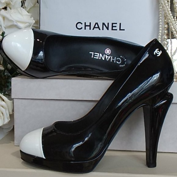 CHANEL Shoes - Classic CC CHANEL Patent Leather!